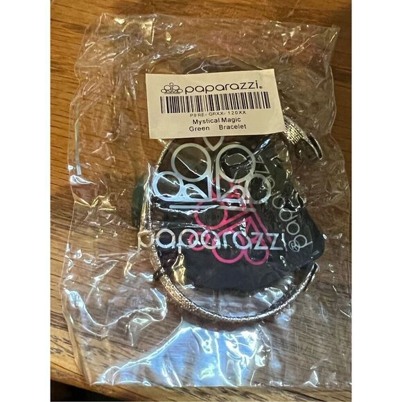 Bundle Sale 3 for $15 | Paparazzi Mystical Magic - Green Bracelet - Picture 4 of 7